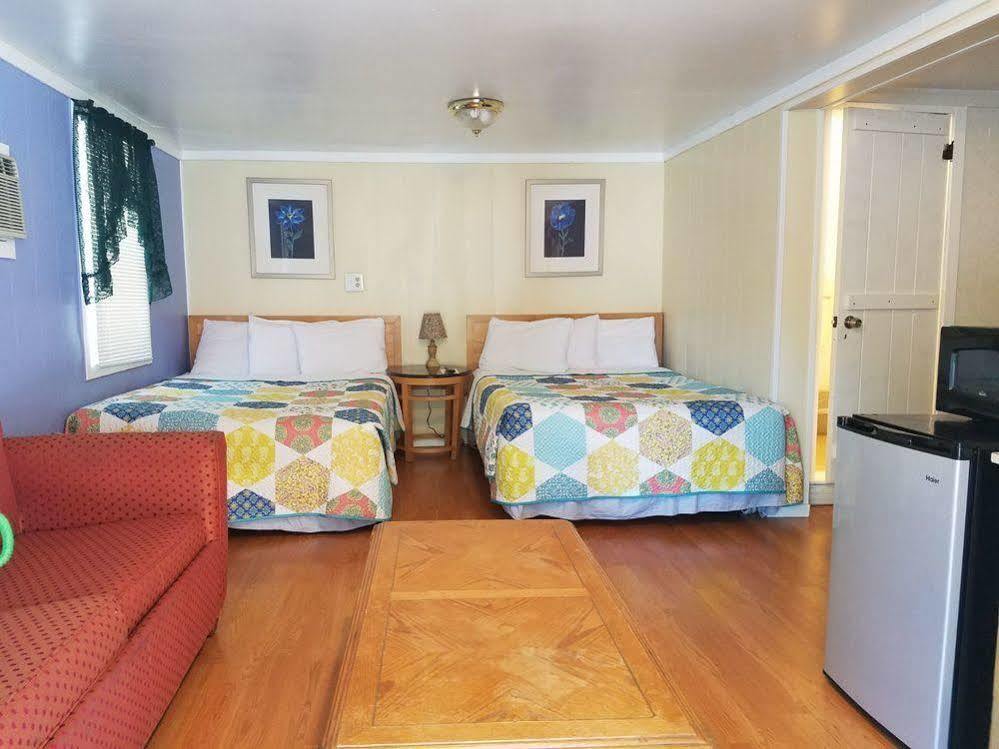Seven Dwarfs Motel & Cabins Lake George Exterior foto